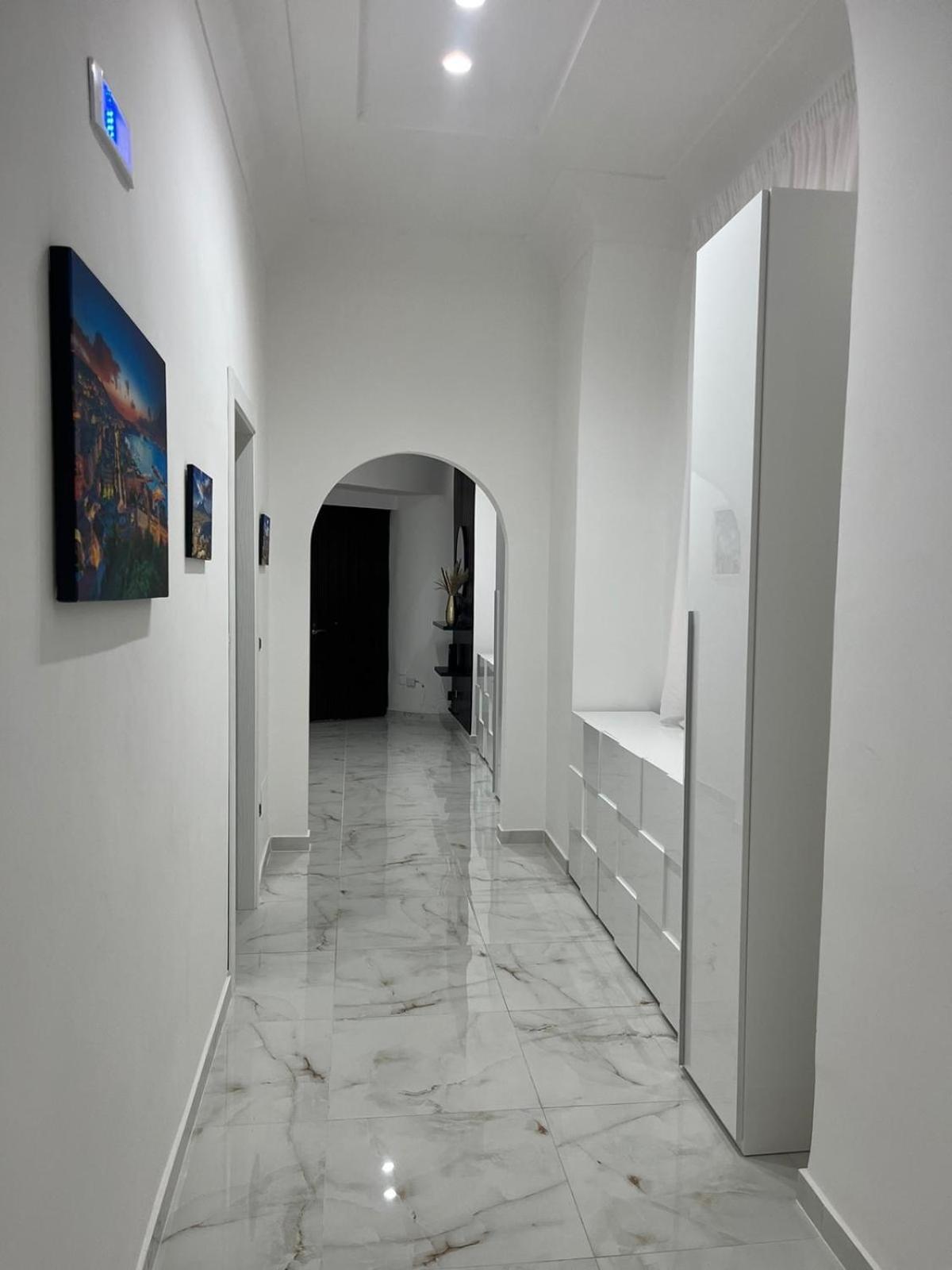 B&B Garibaldi Road Napoli Esterno foto
