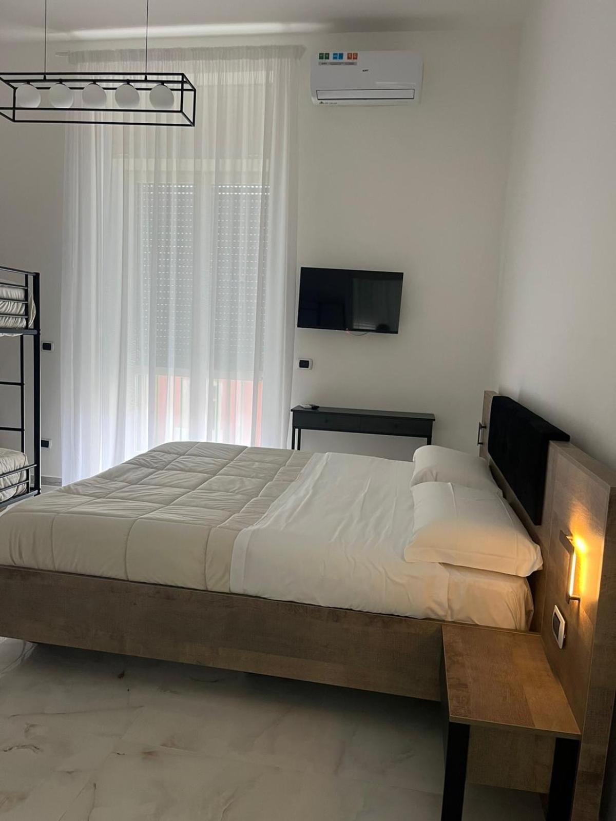B&B Garibaldi Road Napoli Esterno foto